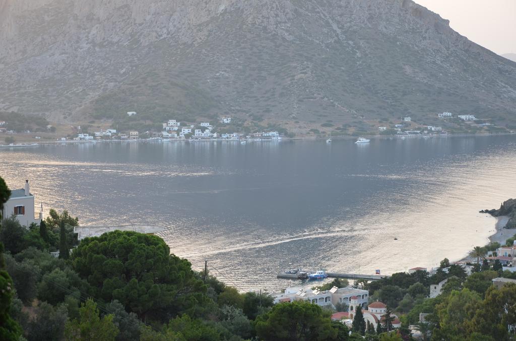 Plaza Hotel Masouri Exteriör bild