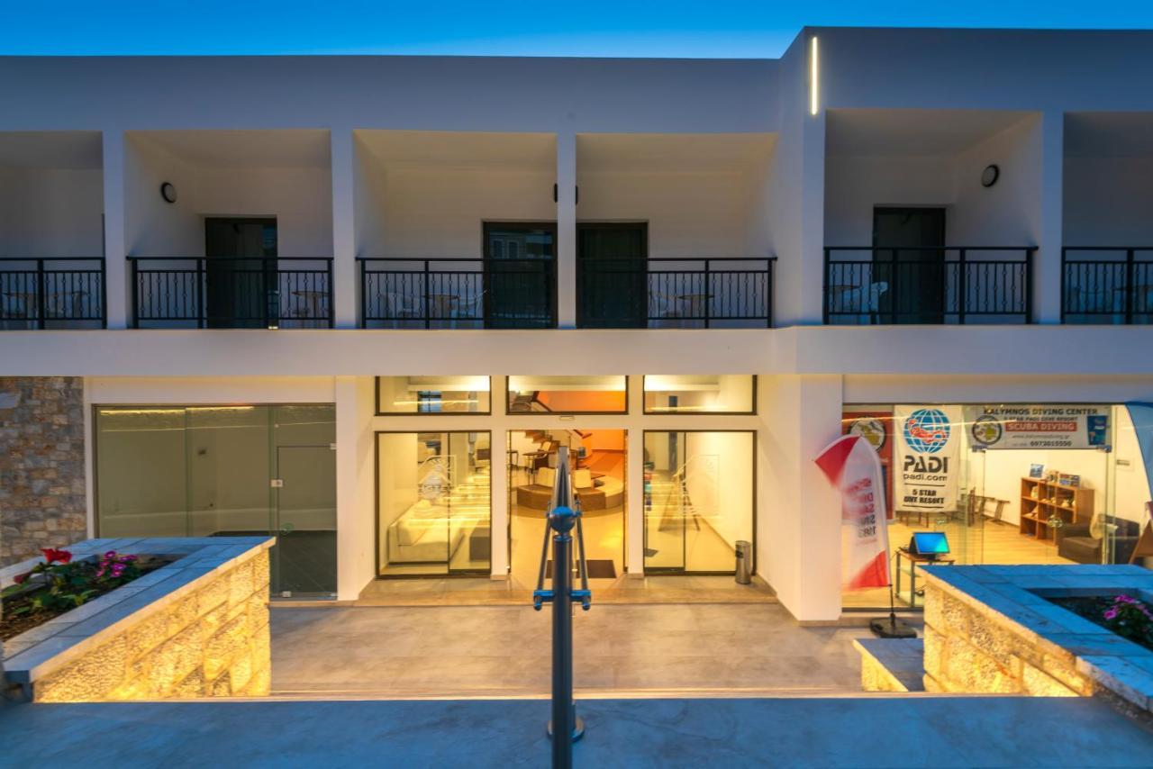Plaza Hotel Masouri Exteriör bild
