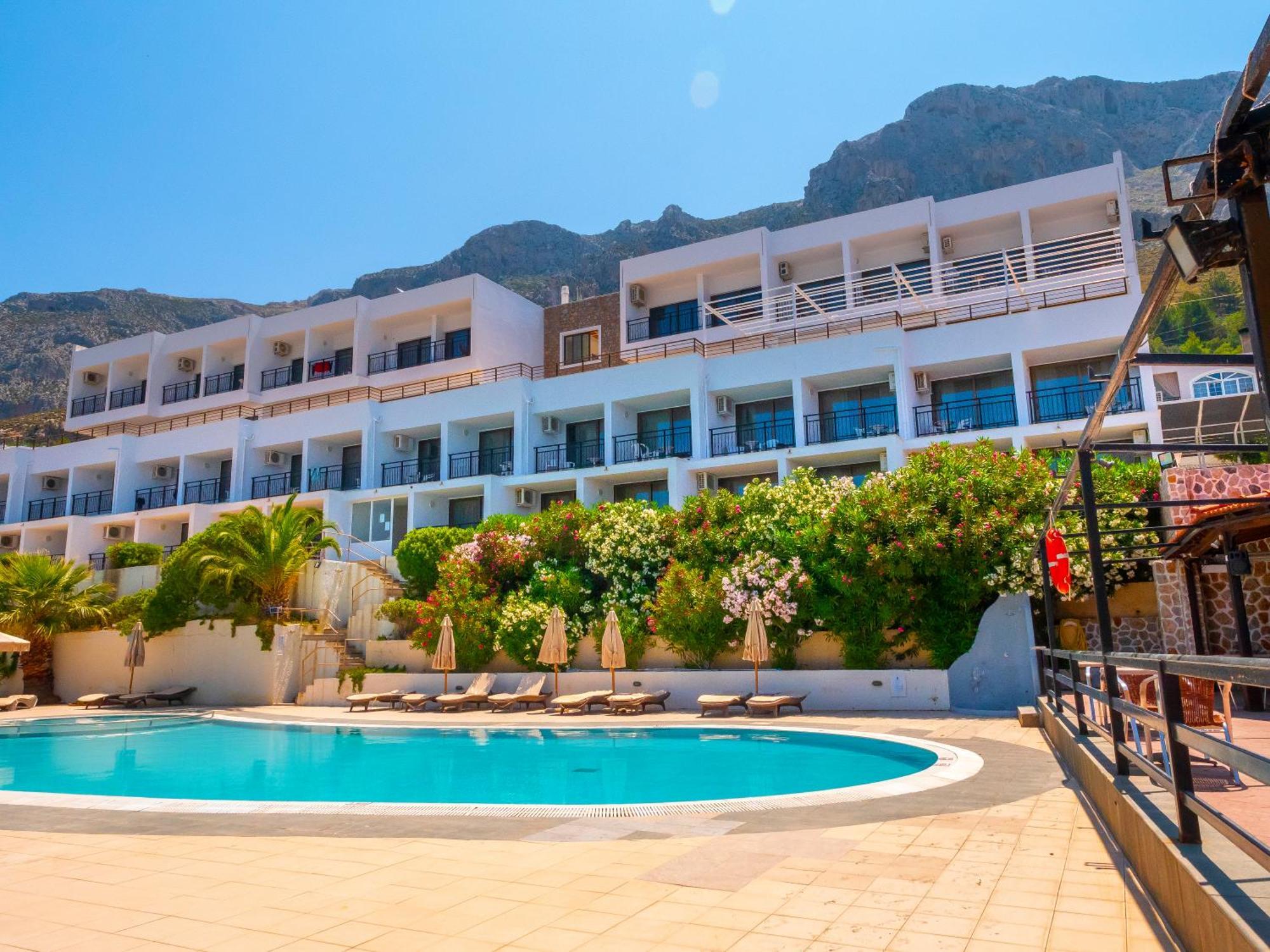 Plaza Hotel Masouri Exteriör bild