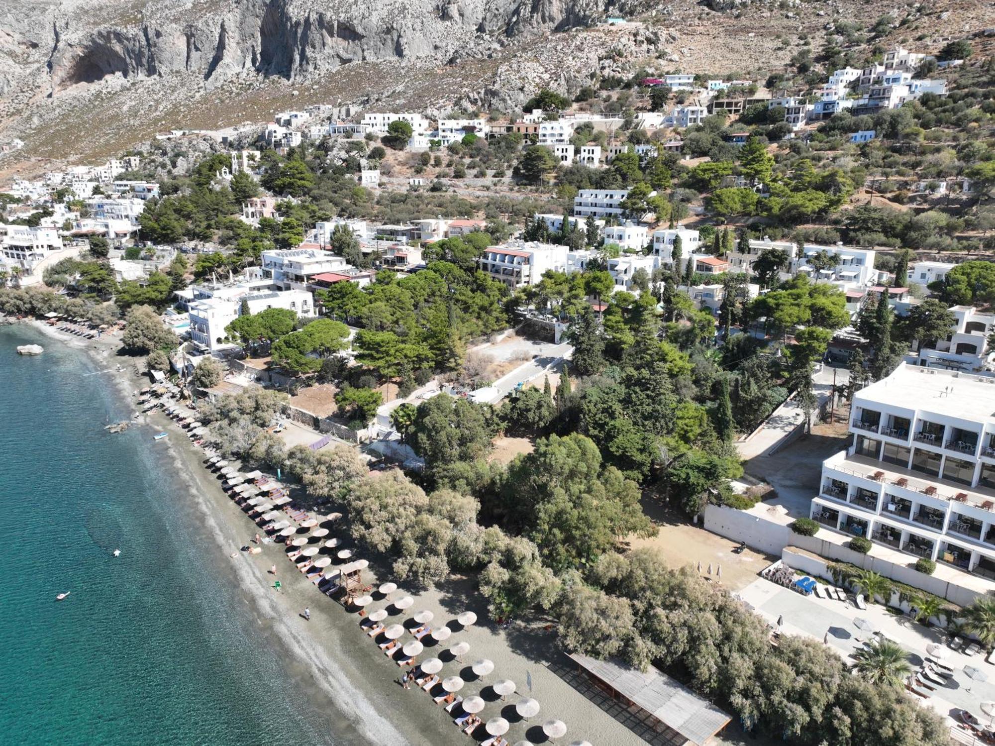 Plaza Hotel Masouri Exteriör bild
