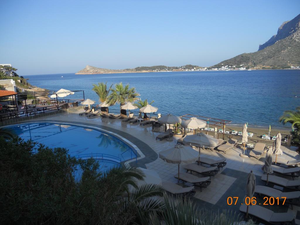 Plaza Hotel Masouri Exteriör bild